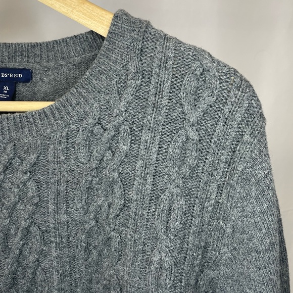 Grey Cable Knit Lands’end Sweater - Picture 3 of 4